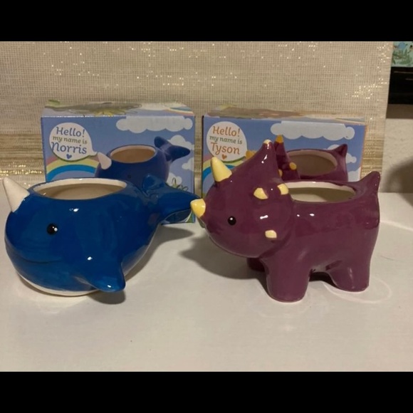 2 Plant Pots (Animals) - Picture 3 of 7